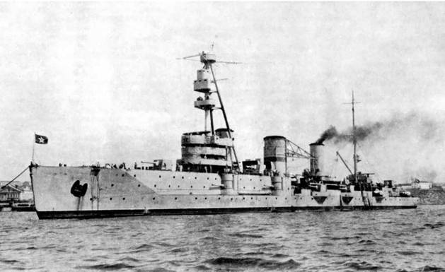 Иллюстрация к книге — Гвардейский крейсер «Красный Кавказ». [pic_101.jpg]