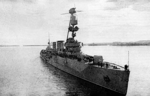 Иллюстрация к книге — Гвардейский крейсер «Красный Кавказ». [pic_109.jpg]