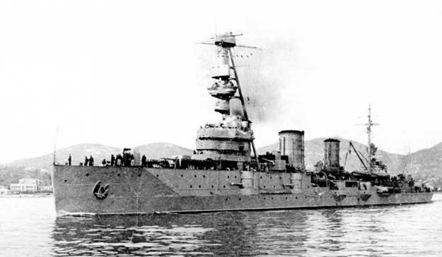 Иллюстрация к книге — Гвардейский крейсер «Красный Кавказ». [pic_111.jpg]