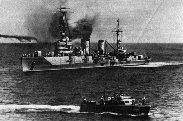 Иллюстрация к книге — Гвардейский крейсер «Красный Кавказ». [pic_118.jpg]
