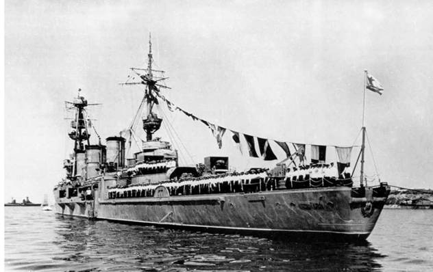 Иллюстрация к книге — Гвардейский крейсер «Красный Кавказ». [pic_119.jpg]