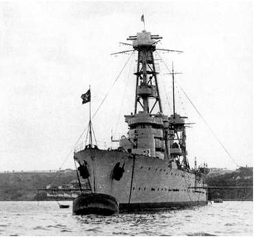 Иллюстрация к книге — Гвардейский крейсер «Красный Кавказ». [pic_139.jpg]