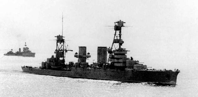 Иллюстрация к книге — Гвардейский крейсер «Красный Кавказ». [pic_158.jpg]