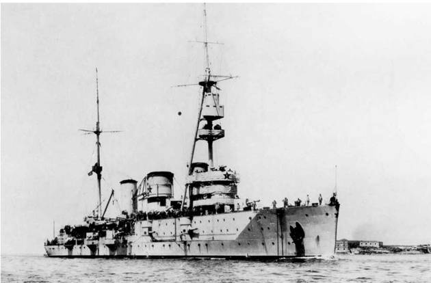 Иллюстрация к книге — Гвардейский крейсер «Красный Кавказ». [pic_97.jpg]