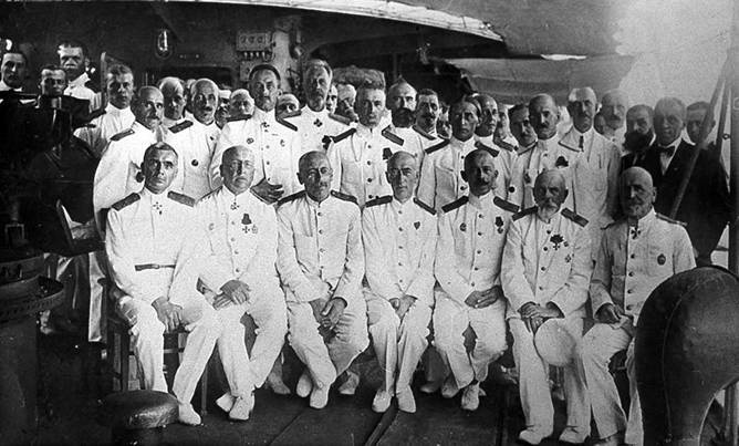 Иллюстрация к книге — Крейсер «Очаков» [pic_92.jpg]