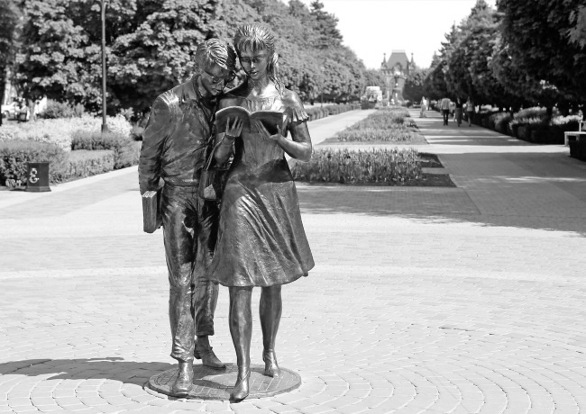 Иллюстрация к книге — Мода на русское [i_021.jpg]