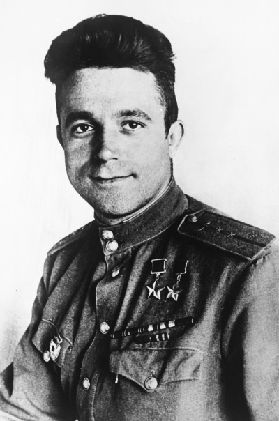 Иллюстрация к книге — Мода на русское [i_022.jpg]