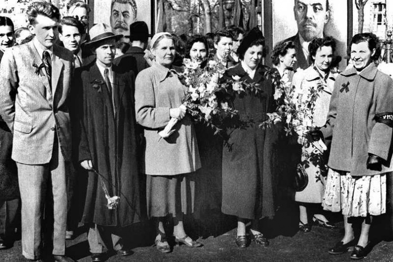 Иллюстрация к книге — Письма из Владимирской тюрьмы [i_051.jpg]