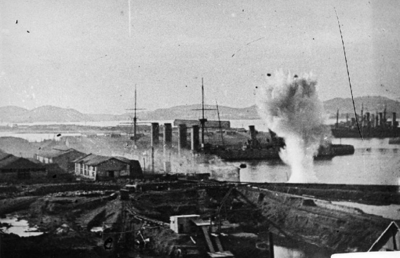 Иллюстрация к книге — Пуля для адмирала Кетлинского [_015.jpg]