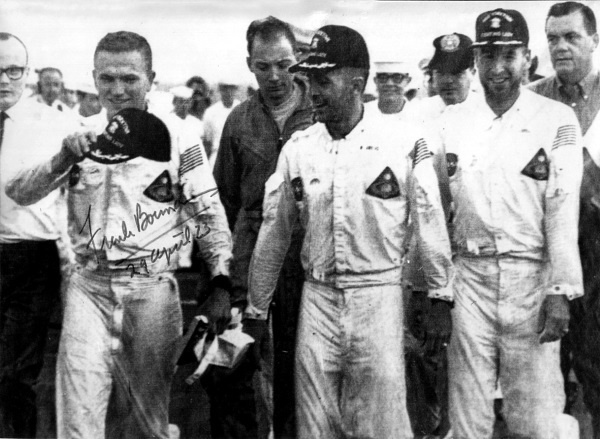 Иллюстрация к книге — Мифы советской эпохи [i_019.jpg]