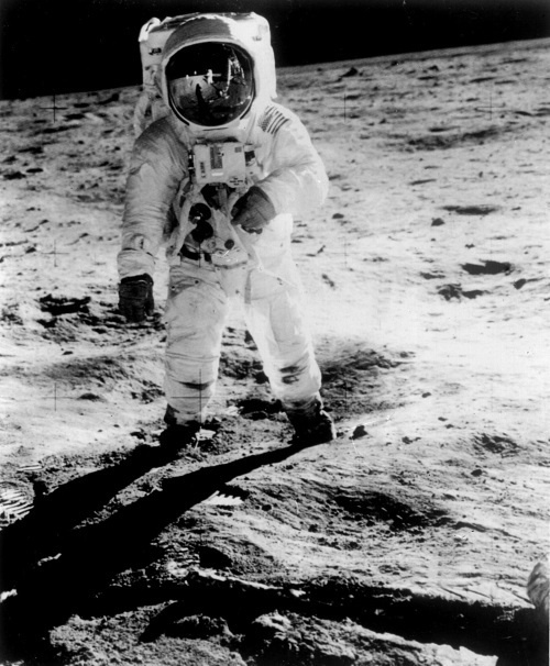 Иллюстрация к книге — Мифы советской эпохи [i_021.jpg]