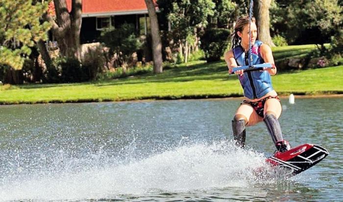 Иллюстрация к книге — Шаг вперед. История девушки, которая, потеряв ноги, научилась танцевать [_15.jpg]