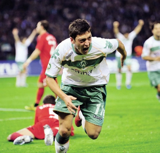 Иллюстрация к книге — Озил. Автобиография [i_014.jpg]