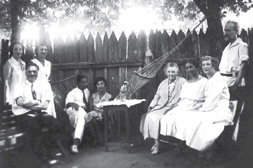 Иллюстрация к книге — Записки князя Дмитрия Александровича Оболенского. 1855 – 1879 [i_015.jpg]