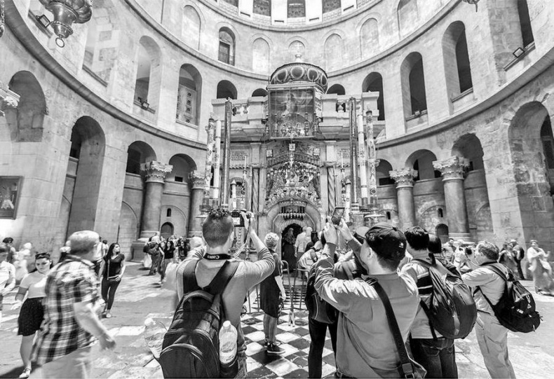 Иллюстрация к книге — Чудеса исцеления [i_024.jpg]