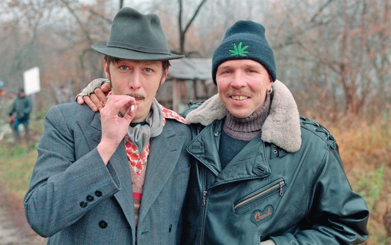 Иллюстрация к книге — Путь Горыныча. Авторизованная биография Гарика Сукачева [i_044.jpg]