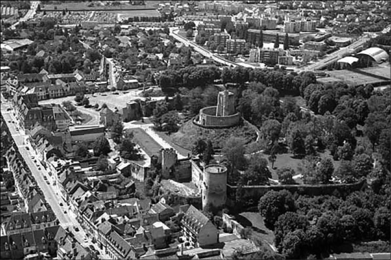 Иллюстрация к книге — Крестоносцы. Первая полная энциклопедия [i_124.jpg]