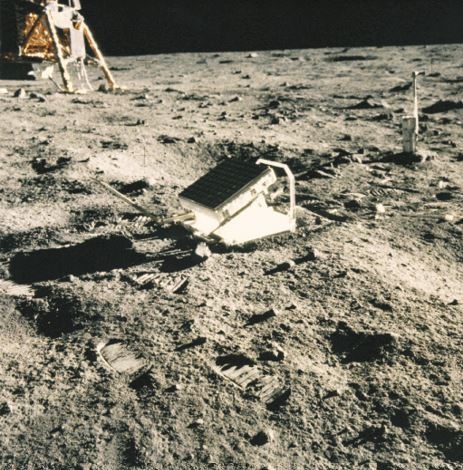 Иллюстрация к книге — Непридуманные космические истории [i_224.jpg]