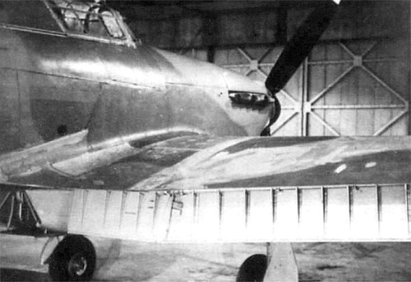 Иллюстрация к книге — «Ураганный» истребитель. «Харрикейны» в бою [i_013.jpg]