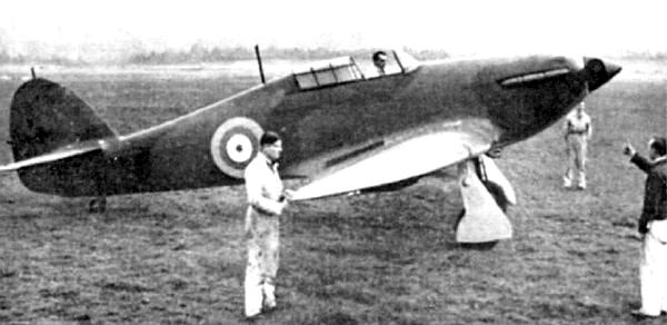 Иллюстрация к книге — «Ураганный» истребитель. «Харрикейны» в бою [i_018.jpg]