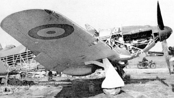 Иллюстрация к книге — «Ураганный» истребитель. «Харрикейны» в бою [i_054.jpg]