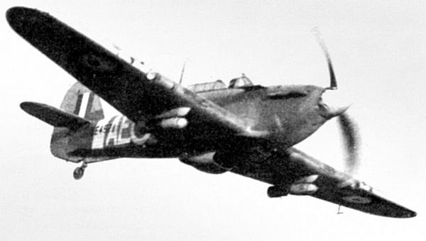 Иллюстрация к книге — «Ураганный» истребитель. «Харрикейны» в бою [i_082.jpg]