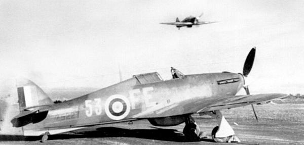 Иллюстрация к книге — «Ураганный» истребитель. «Харрикейны» в бою [i_106.jpg]