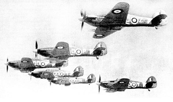 Иллюстрация к книге — «Ураганный» истребитель. «Харрикейны» в бою [i_136.jpg]