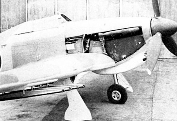 Иллюстрация к книге — «Ураганный» истребитель. «Харрикейны» в бою [i_150.jpg]