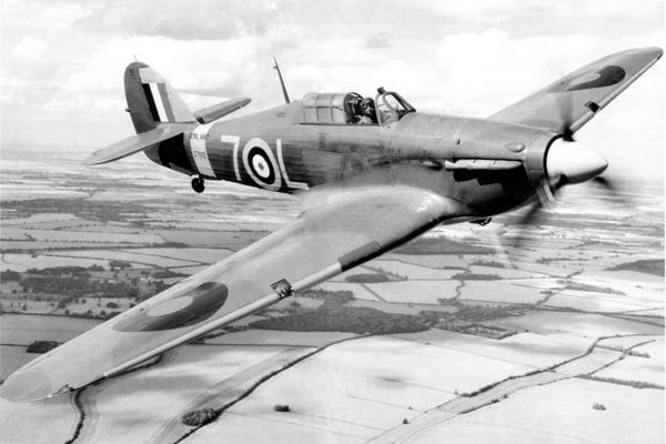 Иллюстрация к книге — «Ураганный» истребитель. «Харрикейны» в бою [i_174.jpg]