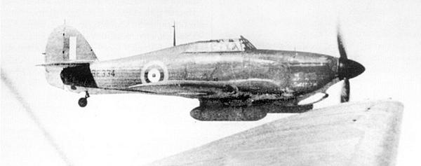 Иллюстрация к книге — «Ураганный» истребитель. «Харрикейны» в бою [i_181.jpg]