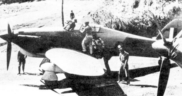 Иллюстрация к книге — «Ураганный» истребитель. «Харрикейны» в бою [i_190.jpg]