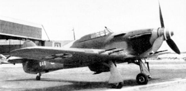 Иллюстрация к книге — «Ураганный» истребитель. «Харрикейны» в бою [i_196.jpg]