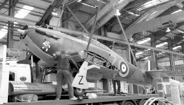 Иллюстрация к книге — «Ураганный» истребитель. «Харрикейны» в бою [i_203.jpg]