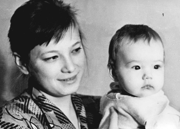 Иллюстрация к книге — Время колоть лёд [i_001.jpg]