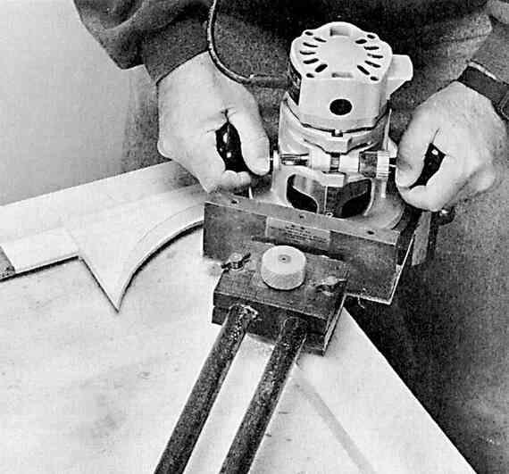 Иллюстрация к книге — Работы по дереву. Мебель для дома своими руками [i_049.jpg]