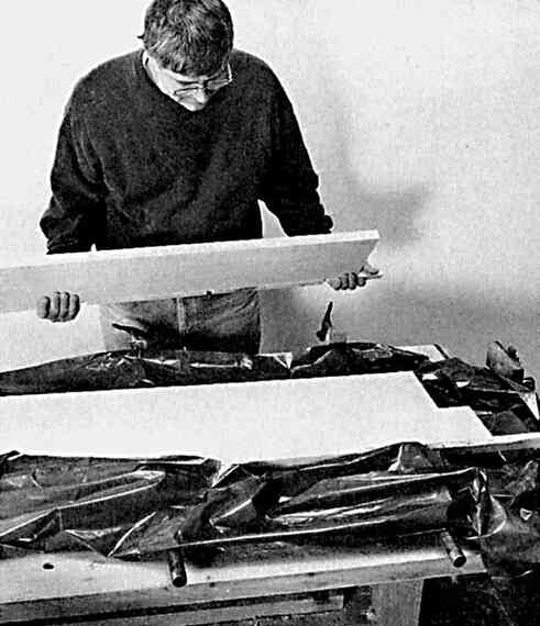 Иллюстрация к книге — Работы по дереву. Мебель для дома своими руками [i_055.jpg]