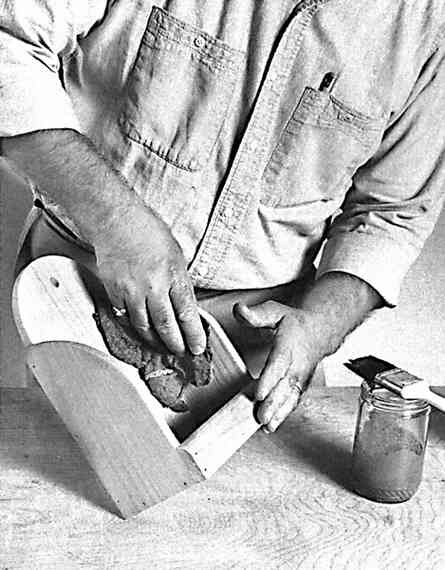 Иллюстрация к книге — Работы по дереву. Мебель для дома своими руками [i_182.jpg]