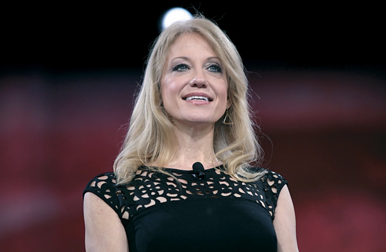 Иллюстрация к книге — Страх. Трамп в Белом доме [i_022.jpg]