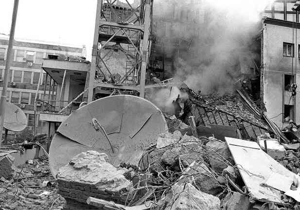 Иллюстрация к книге — Незримая битва сверхдержав [i_026.jpg]