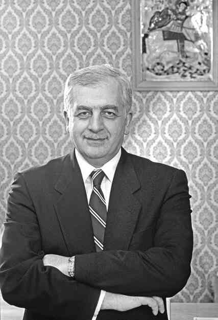 Иллюстрация к книге — Незримая битва сверхдержав [i_045.jpg]