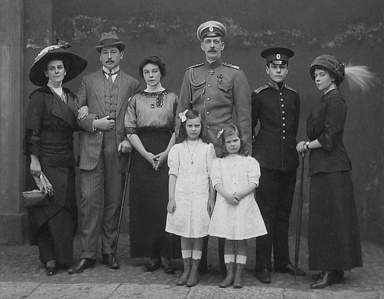 Иллюстрация к книге — Последняя тайна Распутина [i_040.jpg]