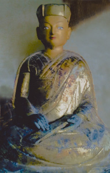 Иллюстрация к книге — Золотой лебедь в бурных водах. Необыкновенная жизнь Десятого Кармапы [i_015.jpg]