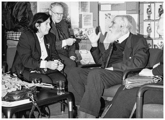 Иллюстрация к книге — Московские дневники. Кто мы и откуда… [i_038.jpg]