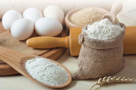 Иллюстрация к книге — 365 рецептов. Блюда из хлебопечки [i_002.jpg]