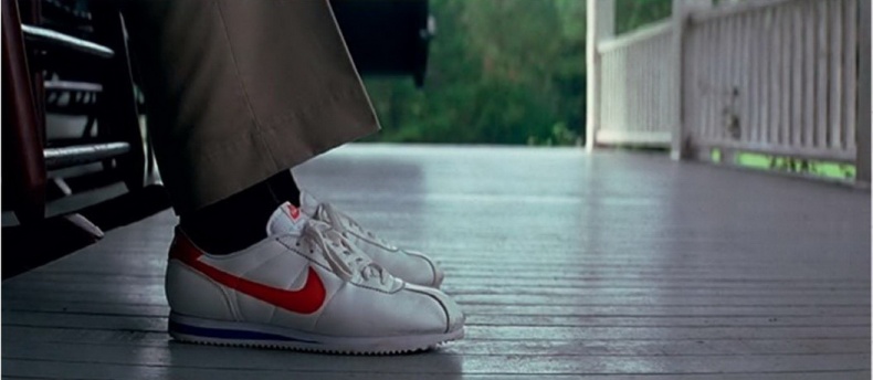 Иллюстрация к книге — Кроссовки. Культурная биография спортивной обуви [i_060.jpg]