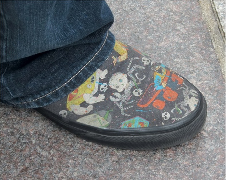 Иллюстрация к книге — Кроссовки. Культурная биография спортивной обуви [i_070.jpg]