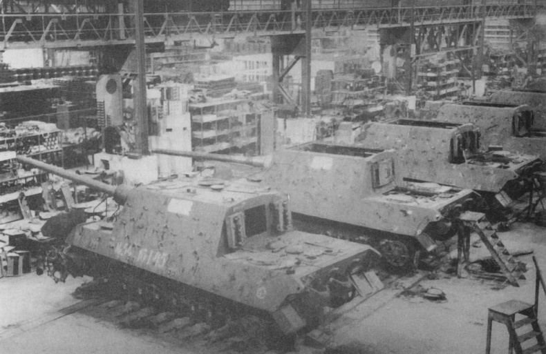 Иллюстрация к книге — «Ягдтигр» самый большой истребитель танков [img_34.jpg]