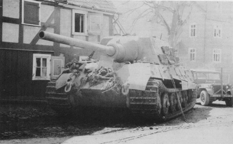 Иллюстрация к книге — «Ягдтигр» самый большой истребитель танков [img_61.jpg]