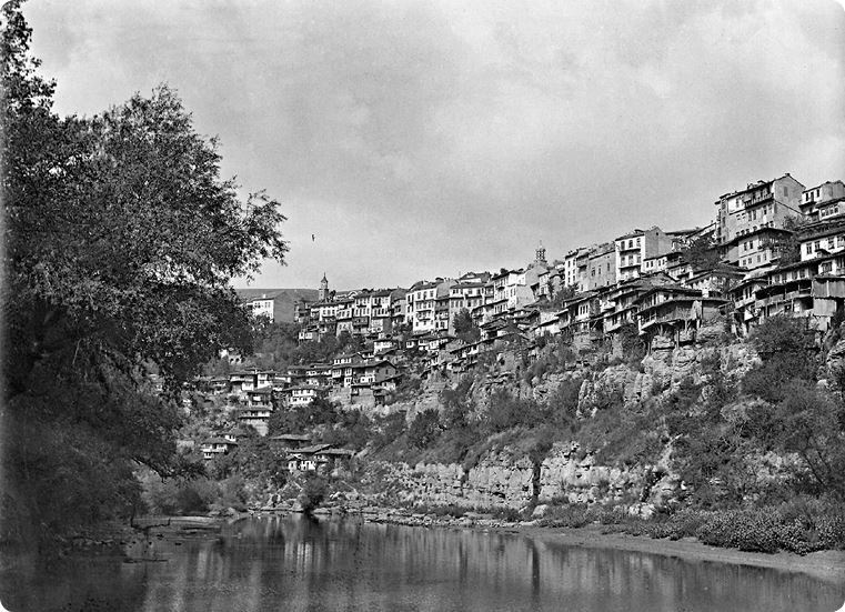 Иллюстрация к книге — Балканы. Окраины империй [i_052.jpg]